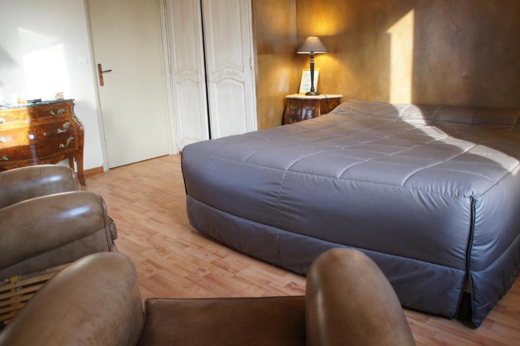 Auberge Bourrelly Cabriès Стая снимка