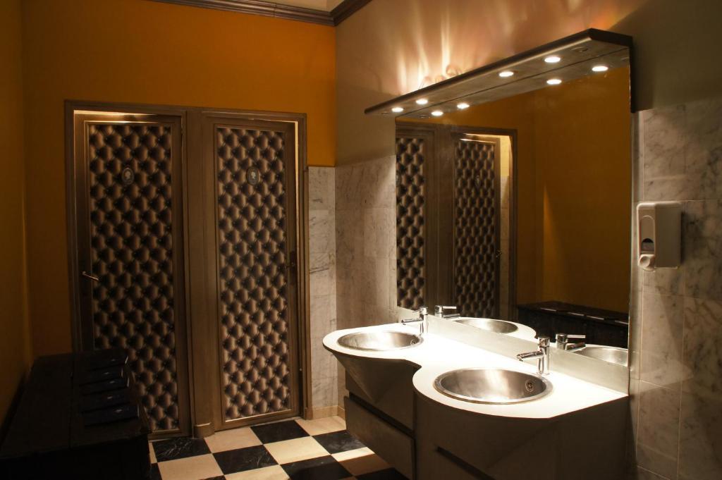 Auberge Bourrelly Cabriès Екстериор снимка